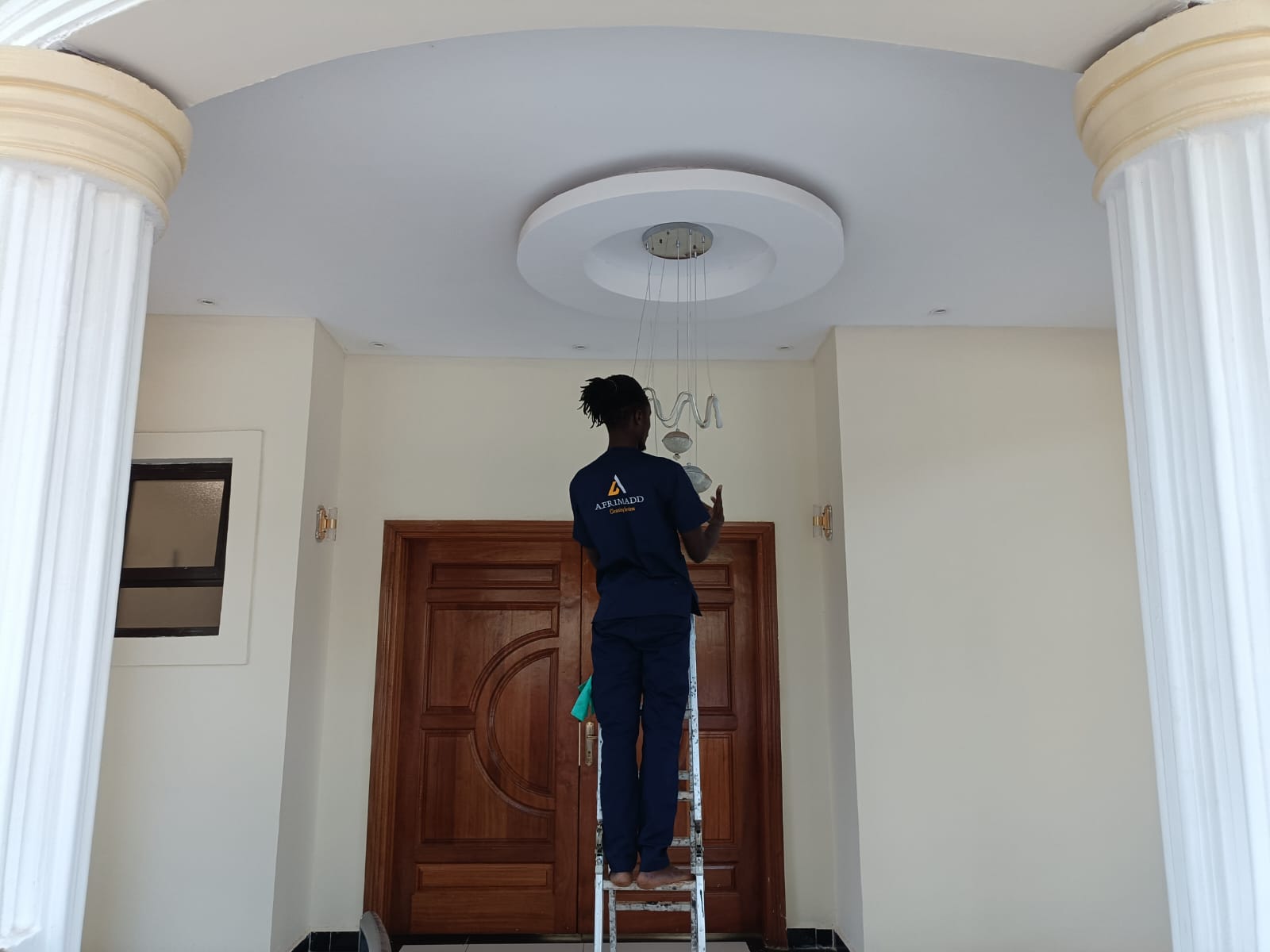 apartment cleaning